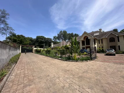 5-bedroom Villa for sale in Karen, Nairobi