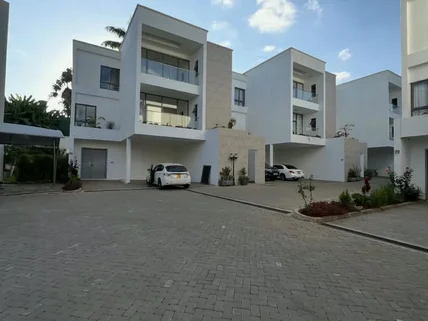 5-bedroom Villa for rent in Lavington, Nairobi