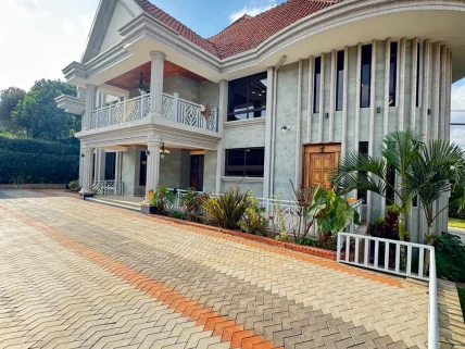 5-bedroom Villa for rent in Muthaiga, Nairobi