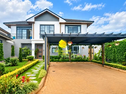 4-bedroom Villa for sale in Kiambu Road, Nairobi