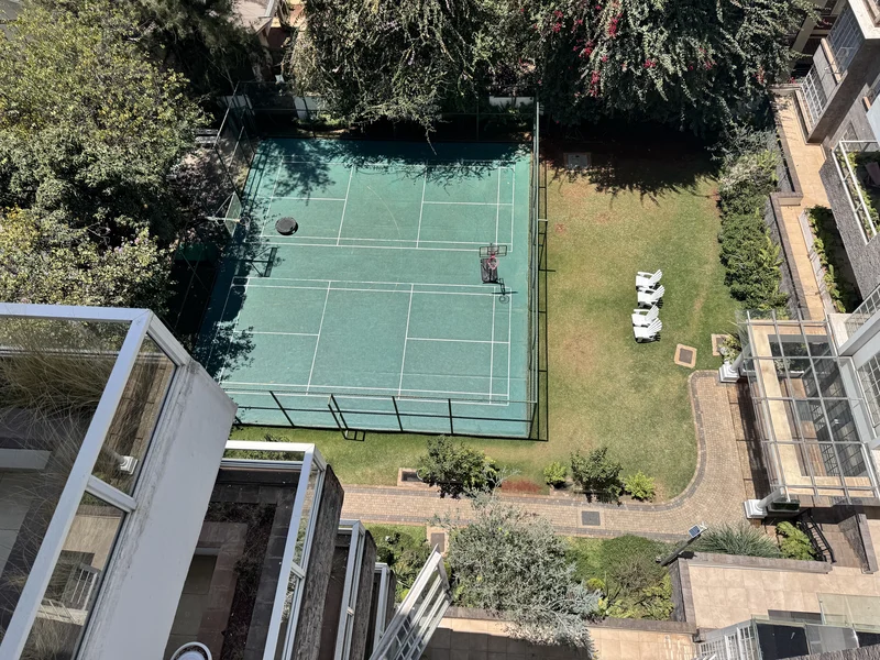 CHARMING 3 Bedrooms Plus in Lavington to Let