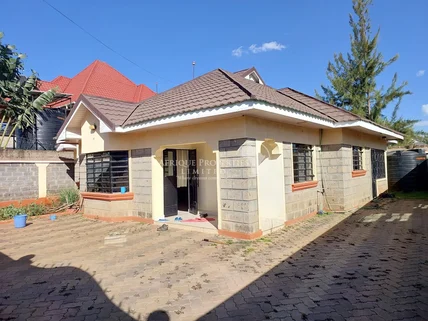3-bedroom Villa for sale in Kamakis, Ruiru