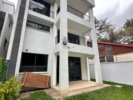 4-bedroom Townhouse for rent in Lavington, Nairobi