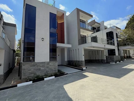 4-bedroom Villa for rent in Lavington, Nairobi