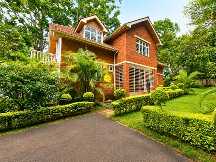 4-bedroom House for rent in Rosslyn, Westlands