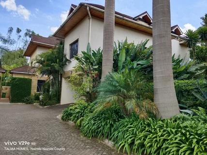 5-bedroom Townhouse for rent in Lavington, Nairobi