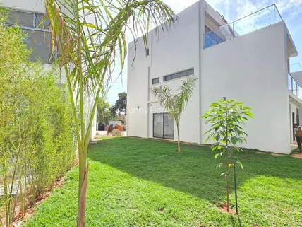 5-bedroom Townhouse for rent in Lavington, Nairobi