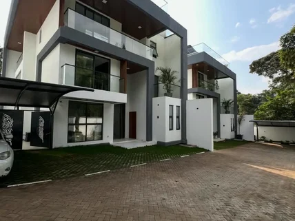 6-bedroom House for sale in Lavington, Nairobi