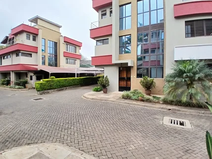 5-bedroom Townhouse for rent in Lavington, Nairobi